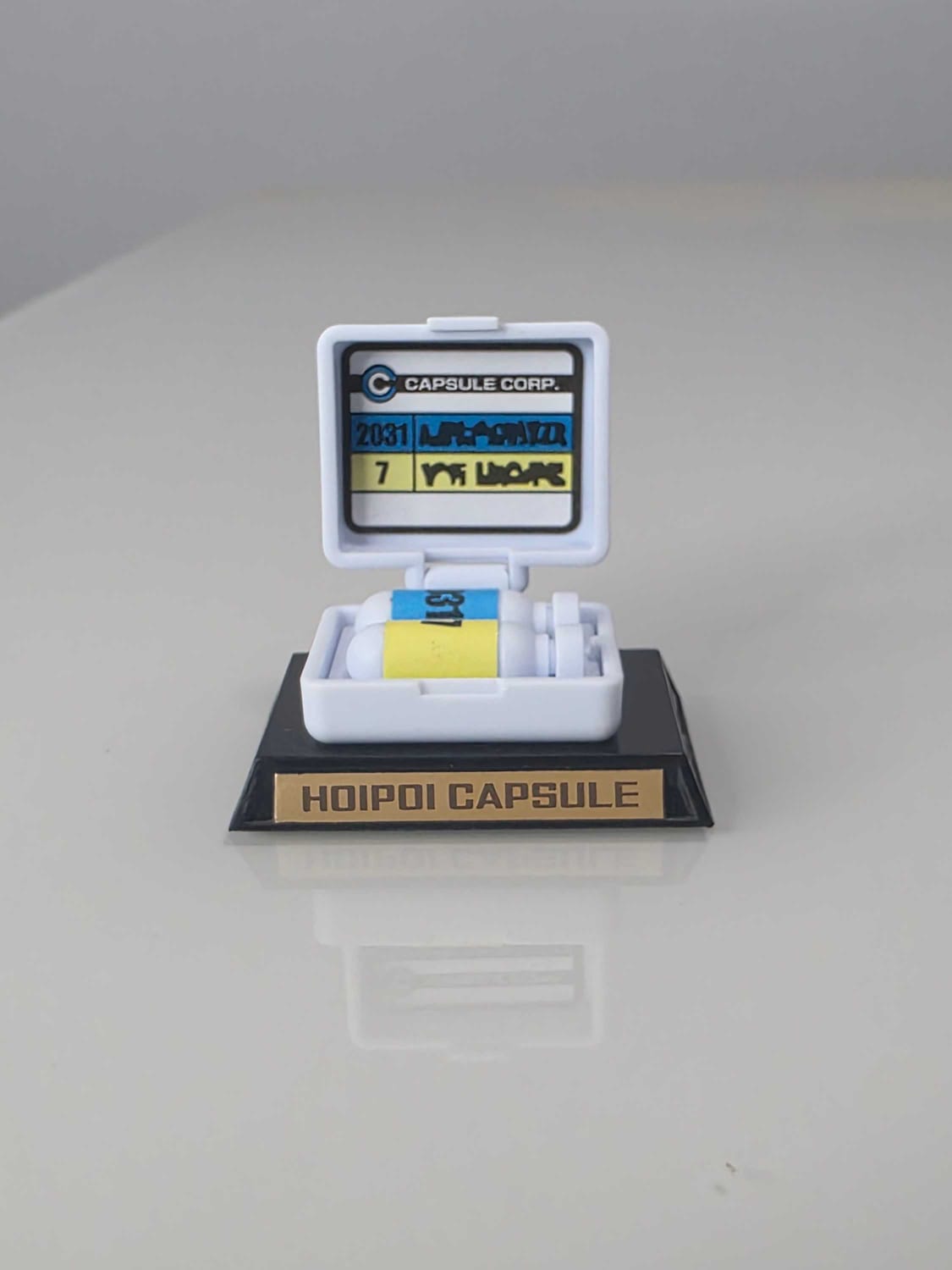 Maleta de Cápsulas Corp