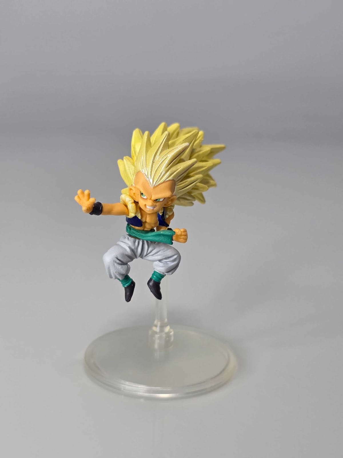 Gotenks Super Saiyajin 3 (Brazo Estirado)