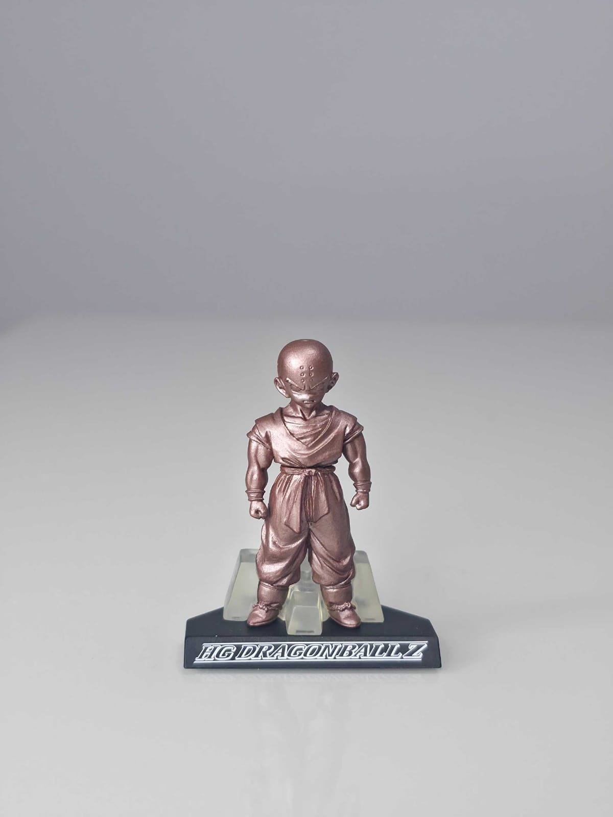 Krillin Guerrero Z en color bronce