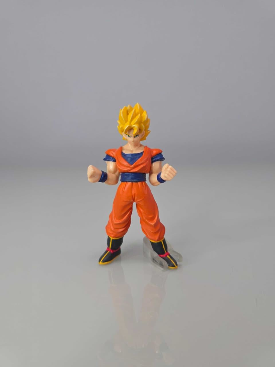 Goku Super Saiyan (gashapon antiguo)