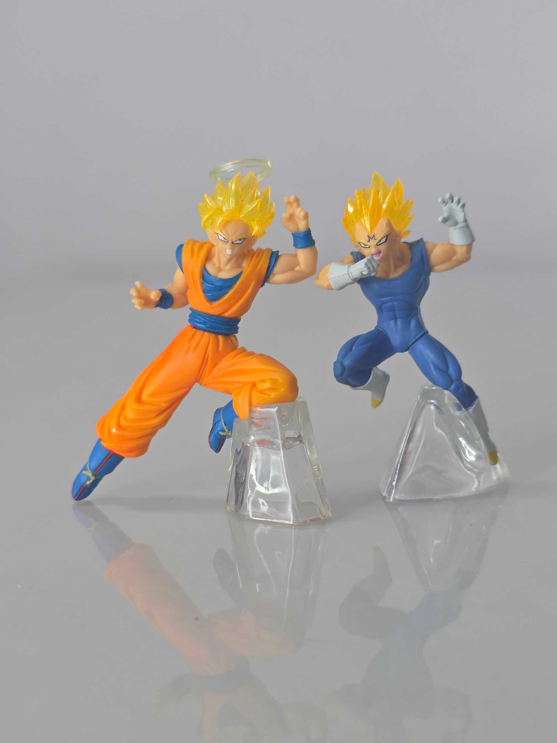 Goku SSJ2 vs Majin Vegeta