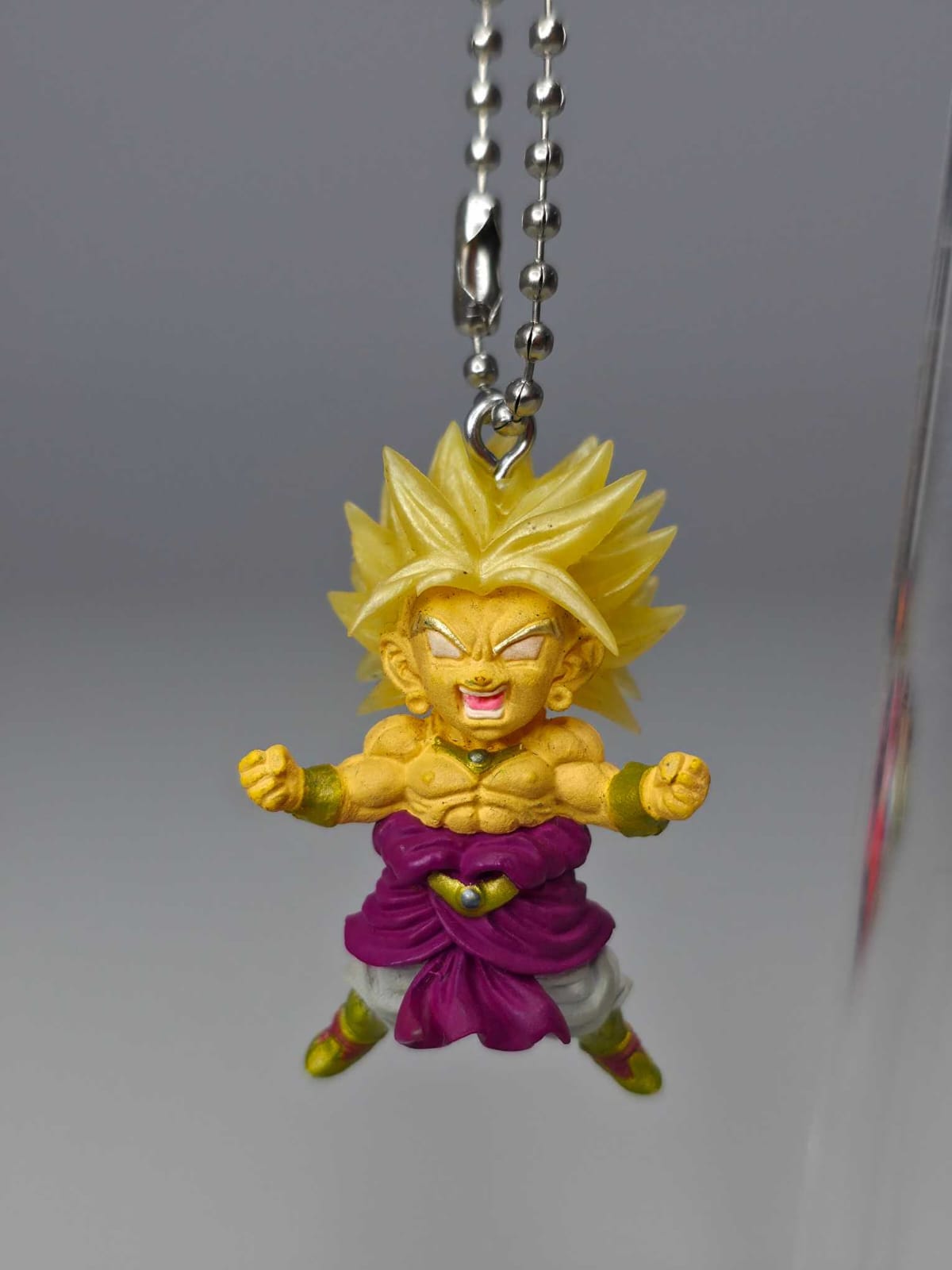 Broly Ssj en pose de grito