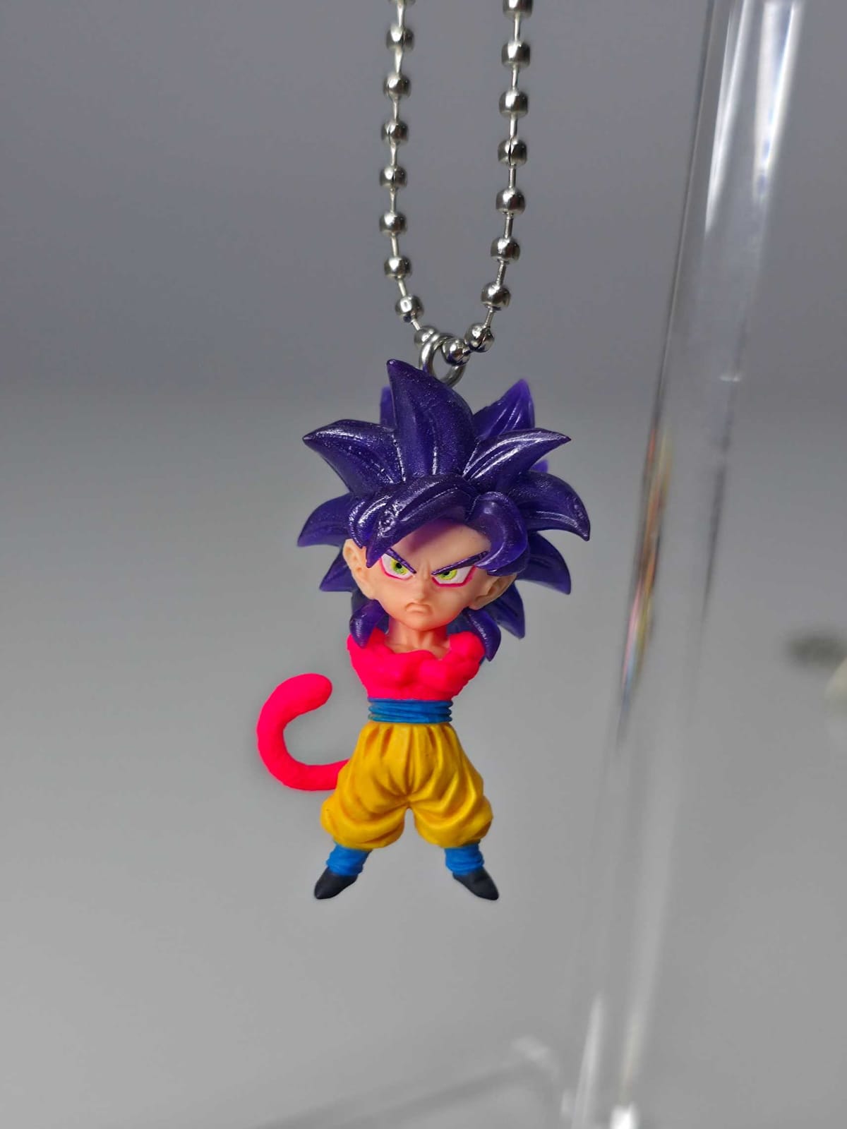Goku Ssj 4 con cabello morado