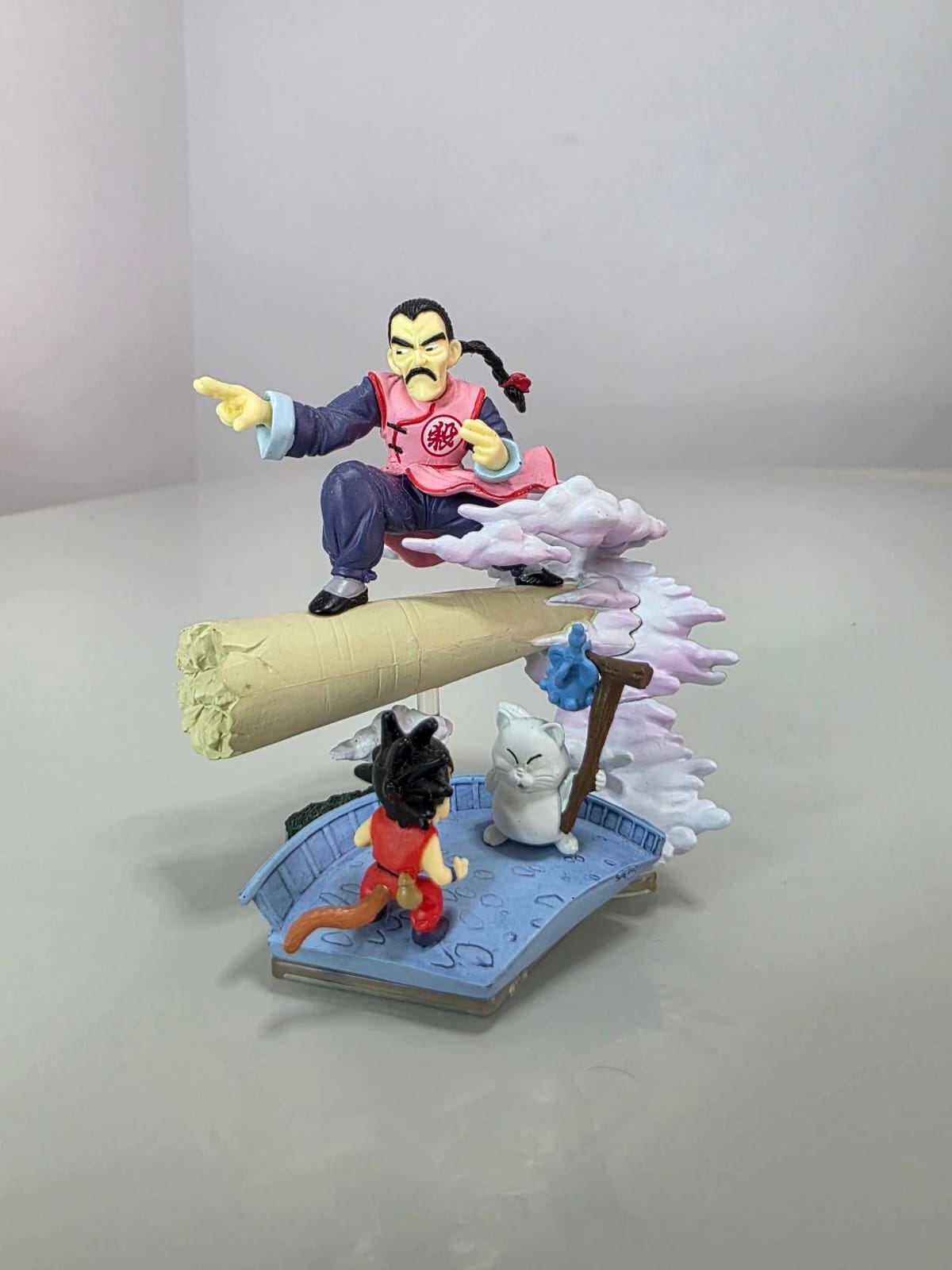 Goku, Karin y Tao Pai Pai