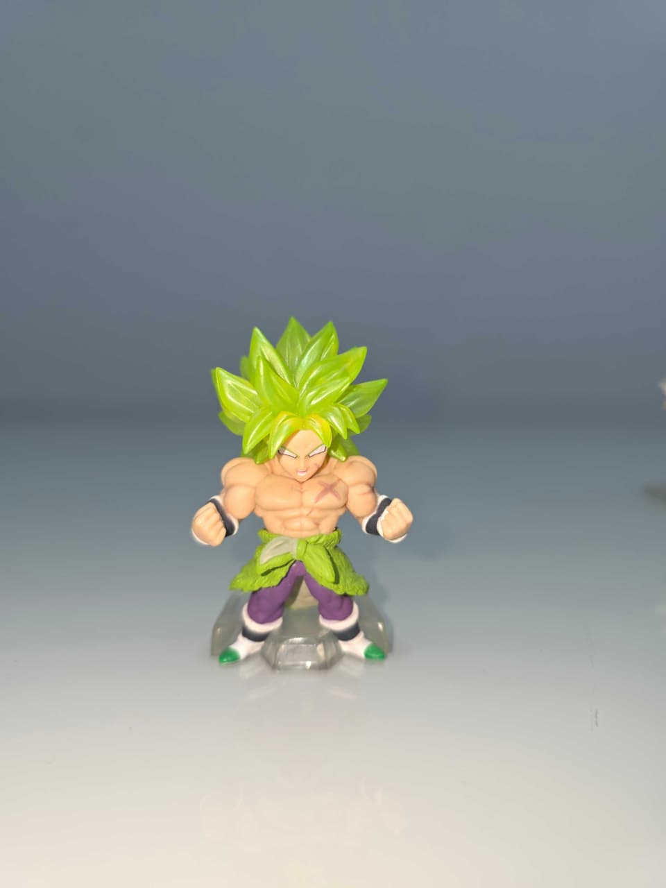 Broly Super Saiyajin (Cabello Verde)
