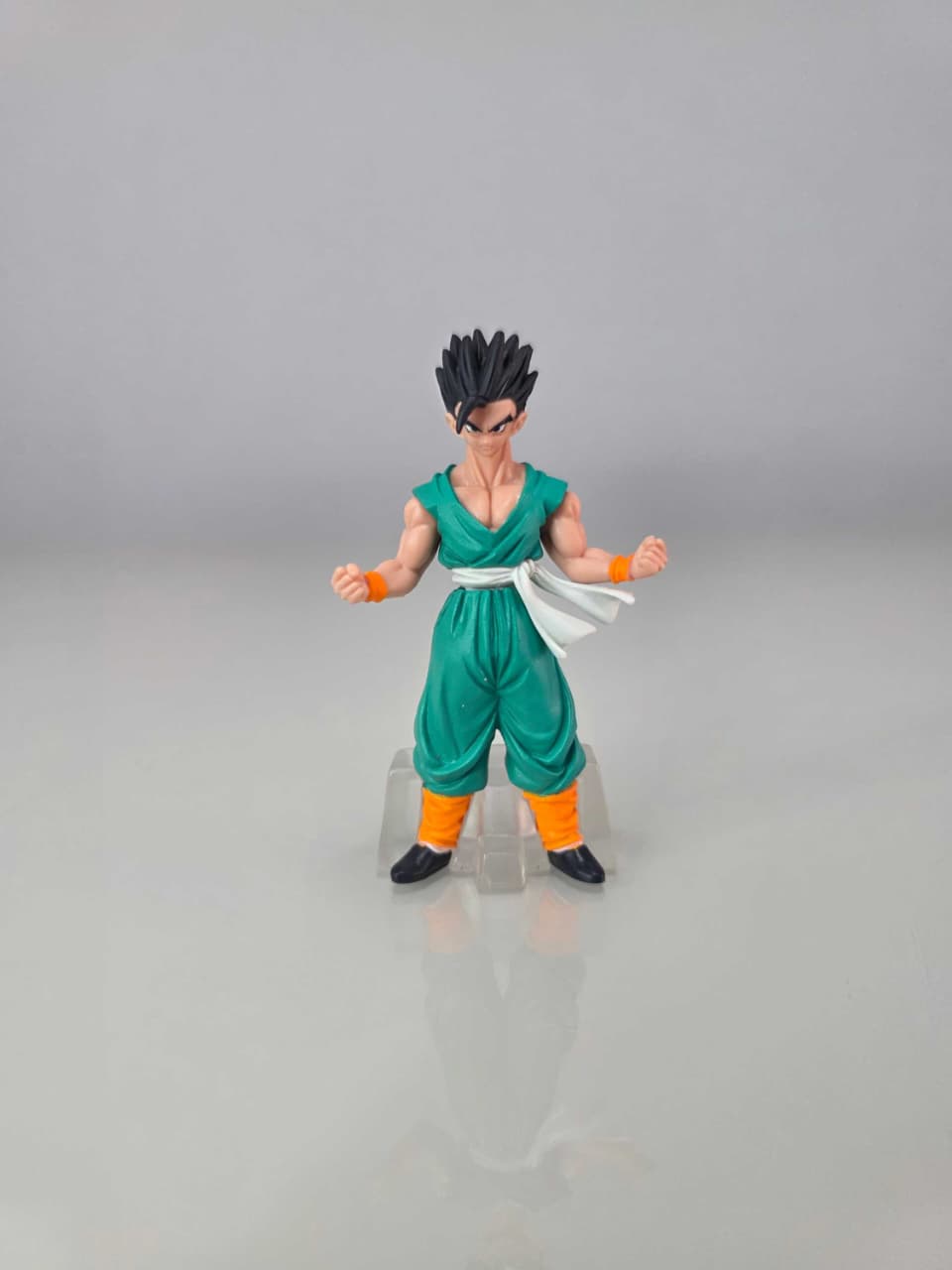 Gohan Base (Traje Verde)