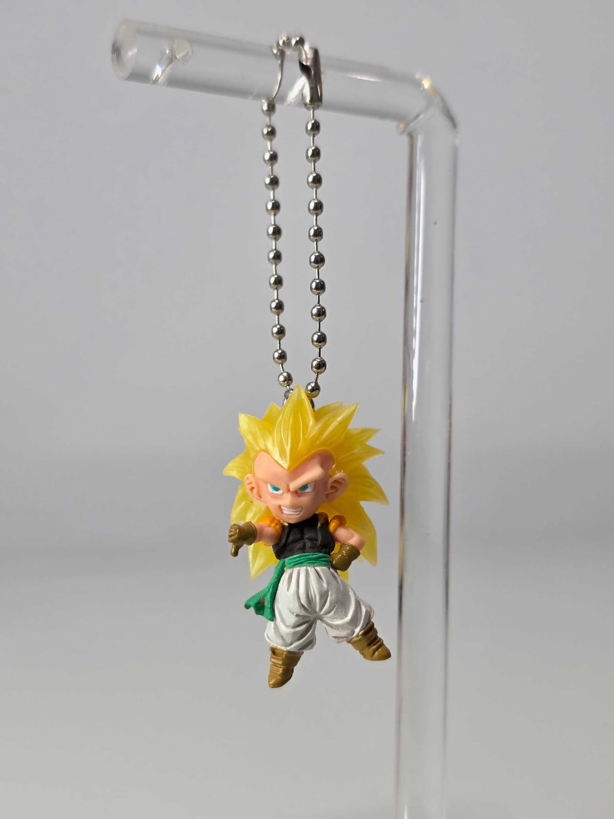 Gotenks Super Saiyan 3 (Dedo Abajo)