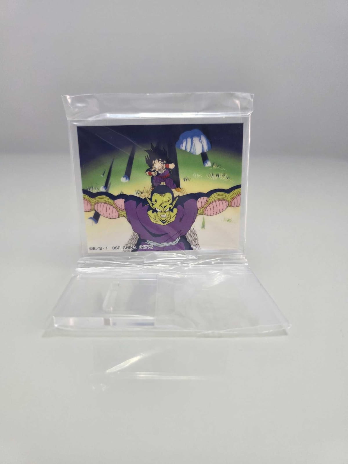 Acrílico - Piccolo protege a Gohan