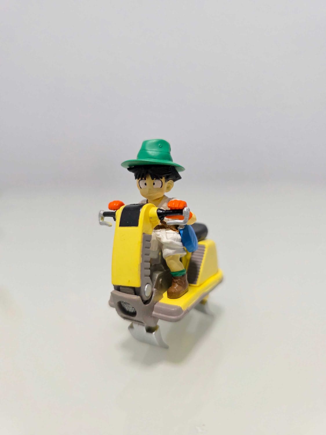 Gohan’s Jet Scooter - Mecha Collection